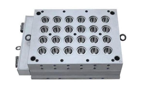 Multi cavity steel mold