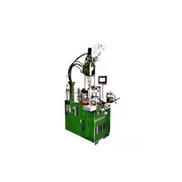 Small scale zipper head injection molding machine