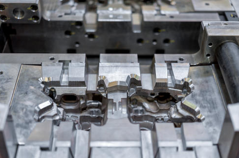 Why Are The Most Aluminum Housings On The Market Painted Rather Than Oxidized?